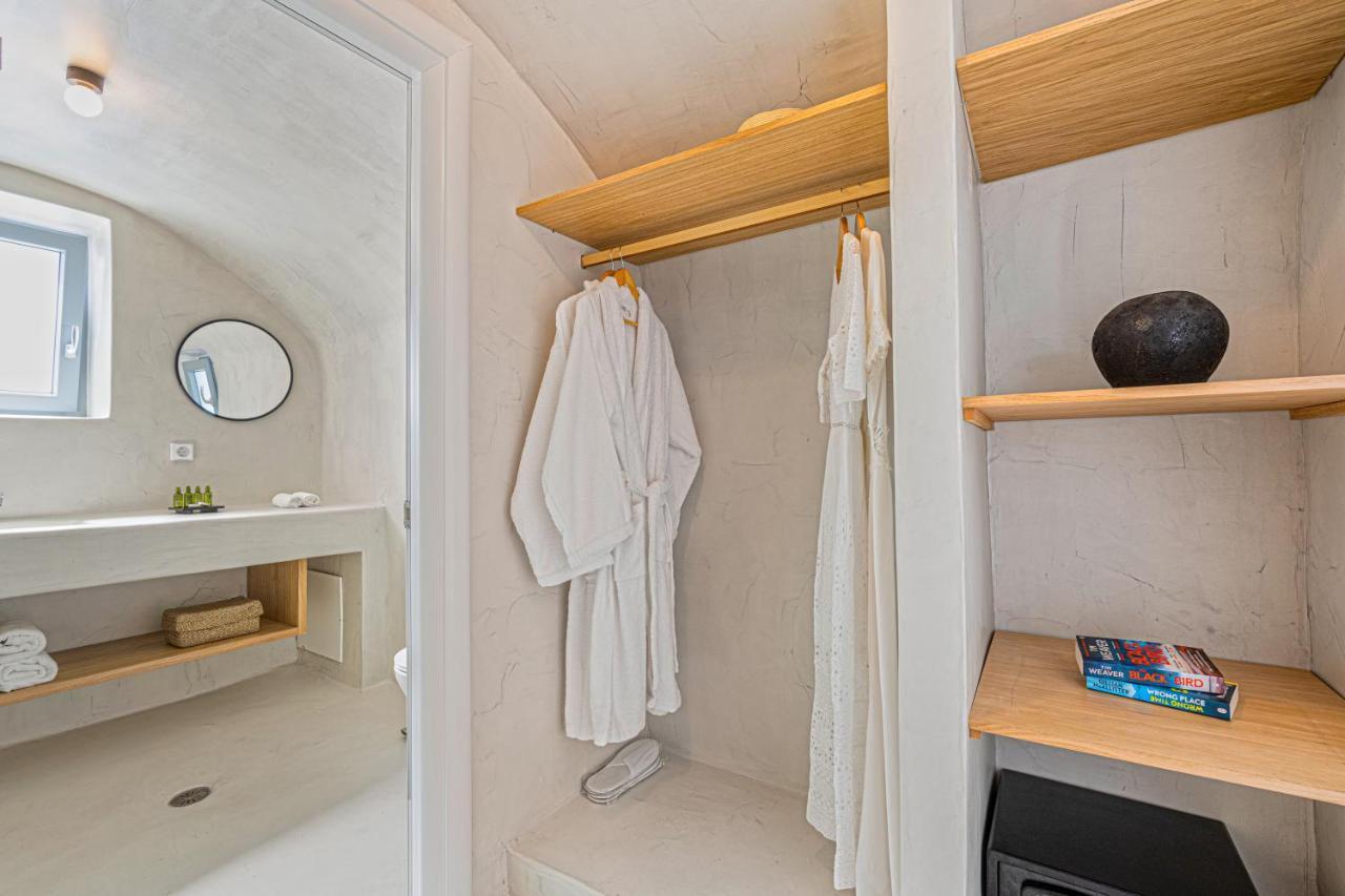 Paradeisos Apartamento Karterados (Santorini)