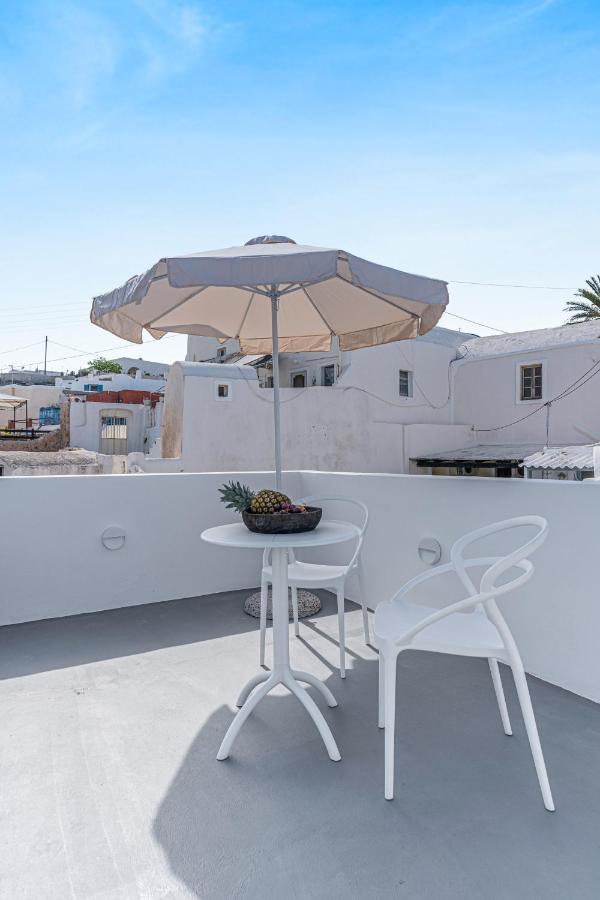 Apartment Paradeisos Karterados (Santorini)
